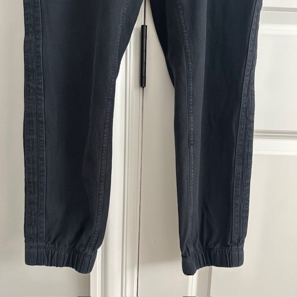 Athleta Farallon Jogger Washed Black Size: 6 - Picture 5 of 11